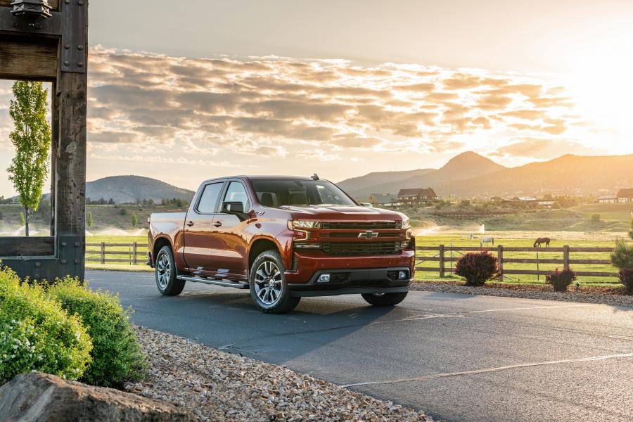  Chevrolet Silverado RST Z71 Duramax Crew Cab 2019 года  (фото 8 из 24)